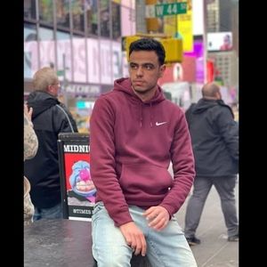 Meet your Posher, Youssef